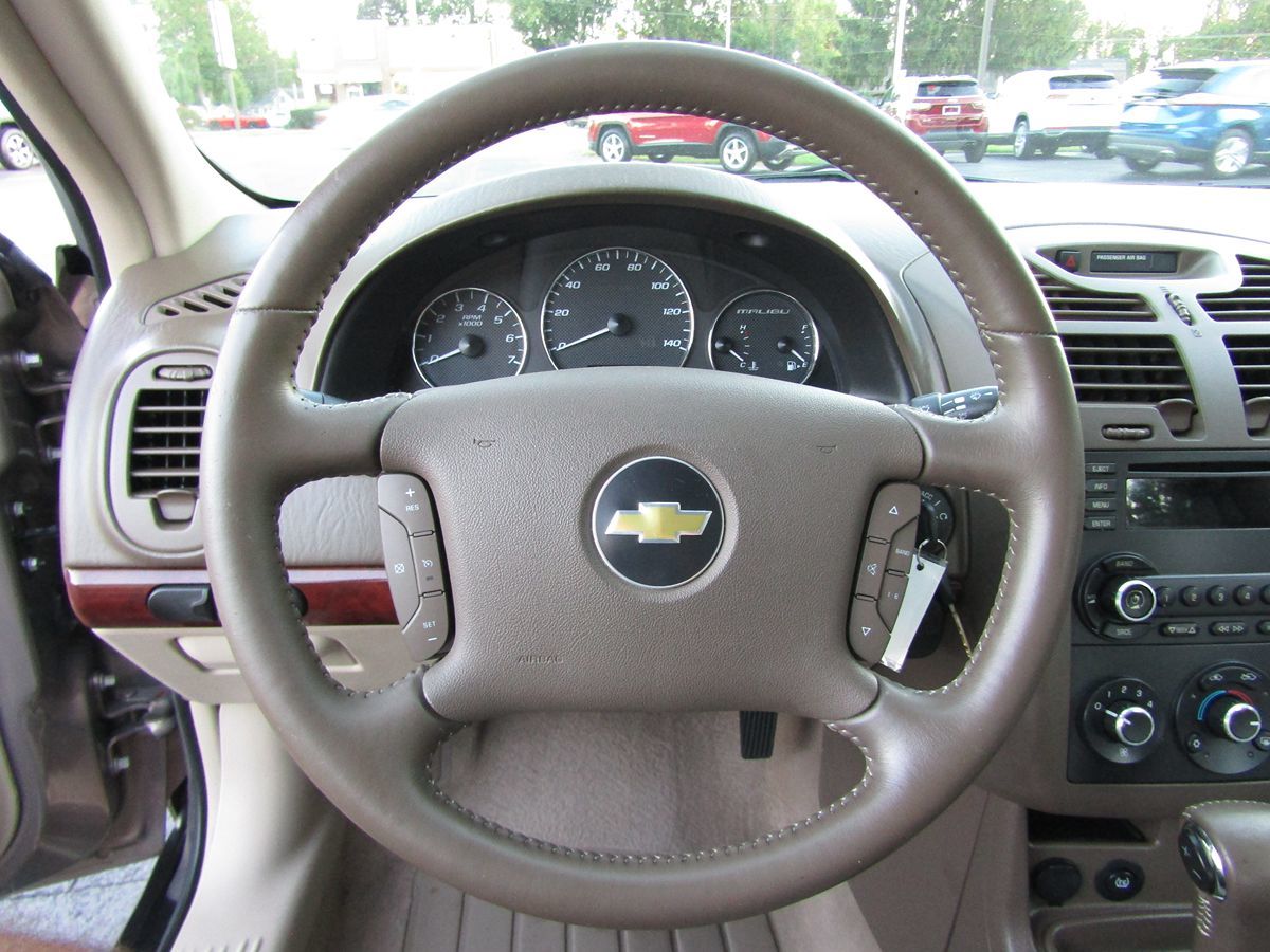 2007 Chevrolet Malibu Maxx LT 7