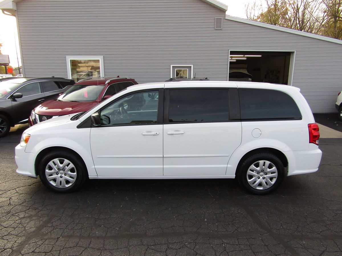 2016 Dodge Grand Caravan SE 2