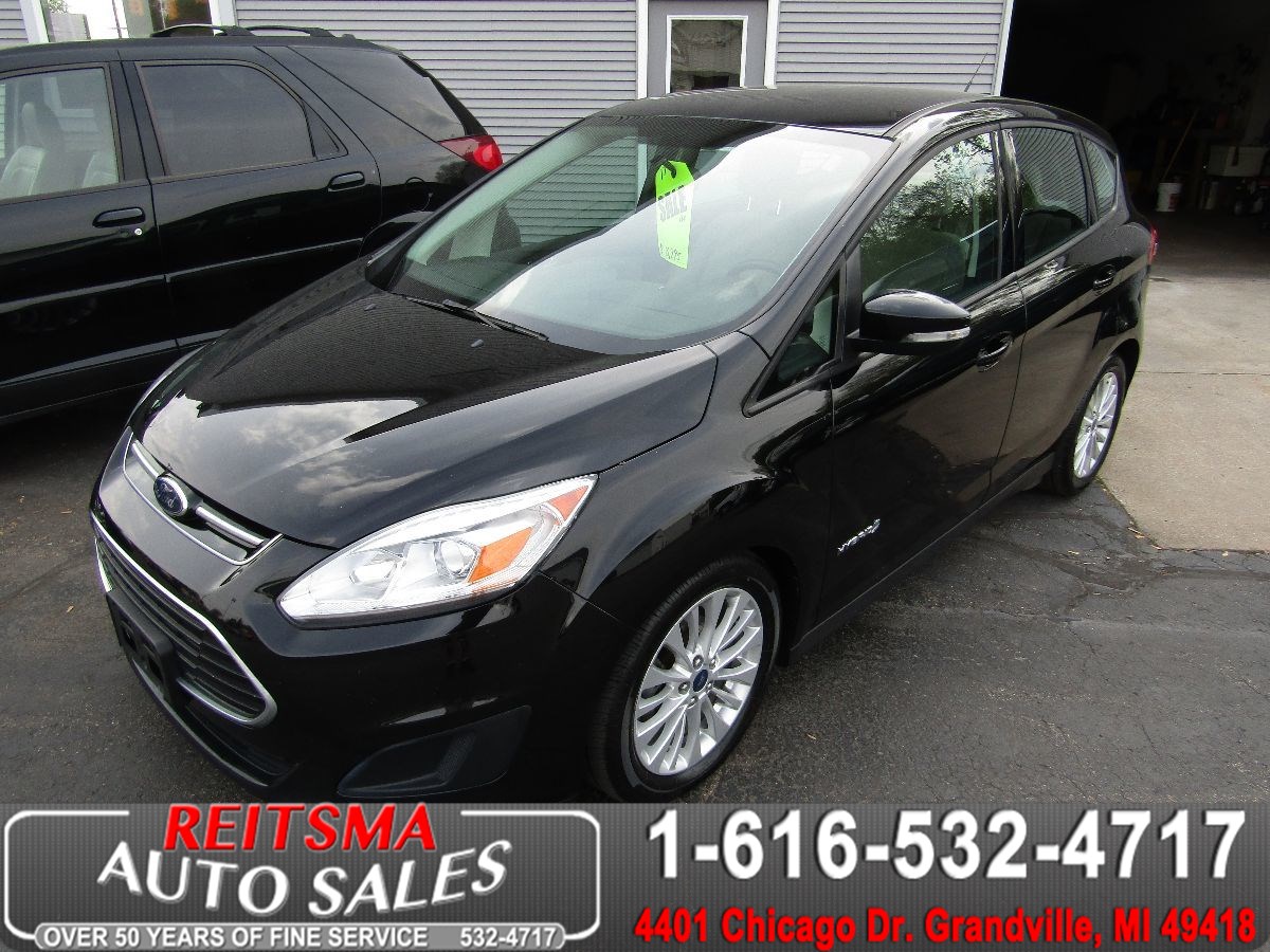 Used 17 Ford C Max Hybrid Se In Grandville Used 17 Ford C Max Hybrid Se In Grandville