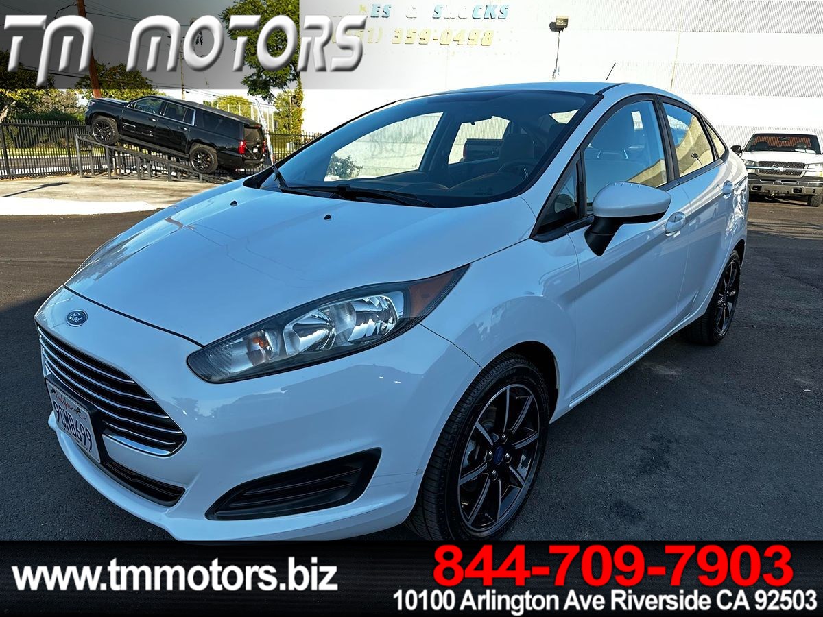 2017 Ford Fiesta SE Sedan