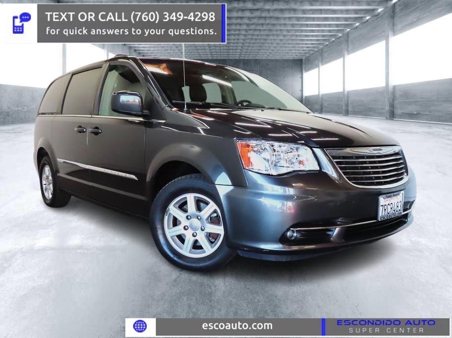 2012 Chrysler Town & Country Touring