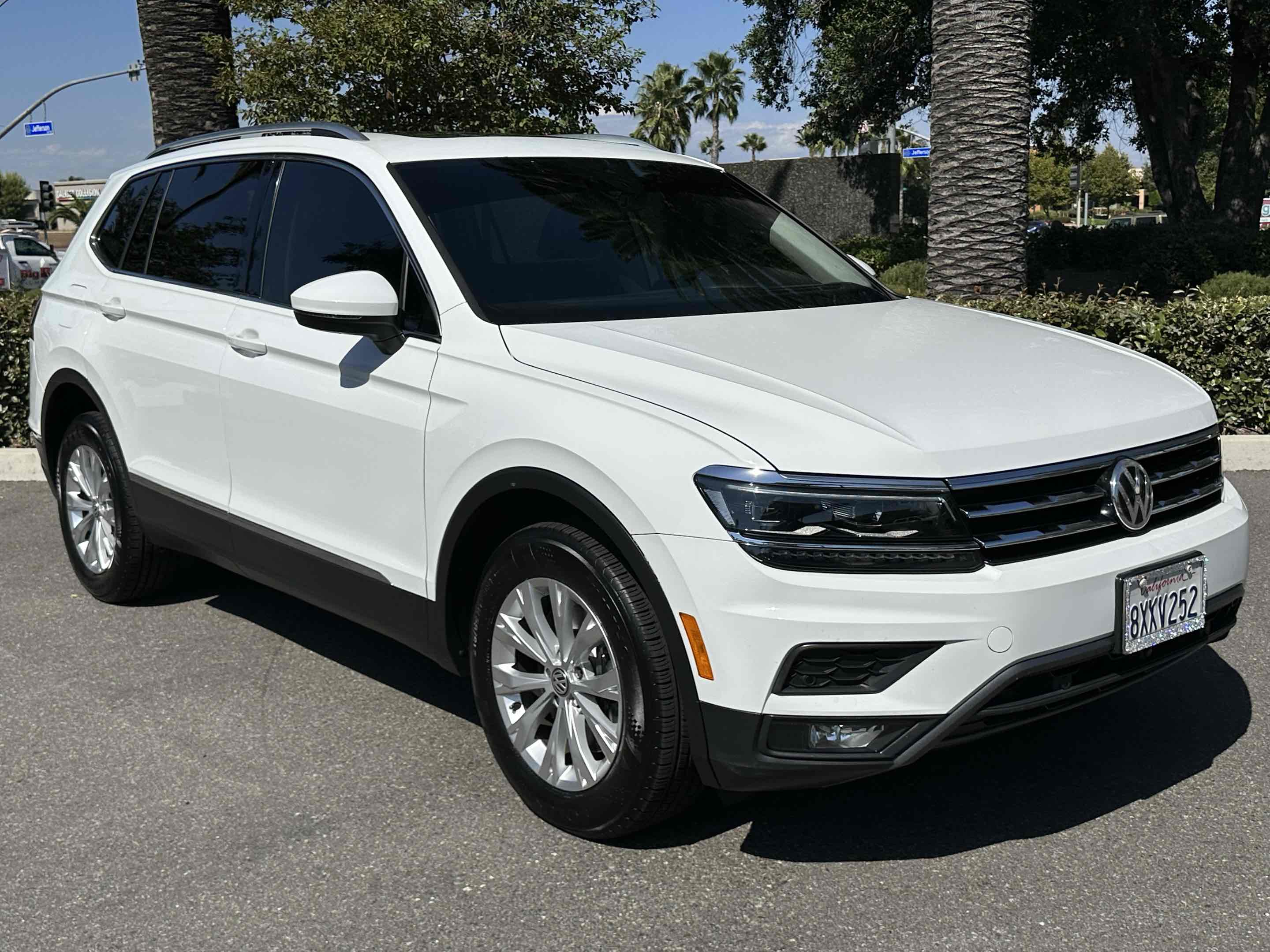 2018 Volkswagen Tiguan SEL Premium - NAVI - REAR PARKING AID