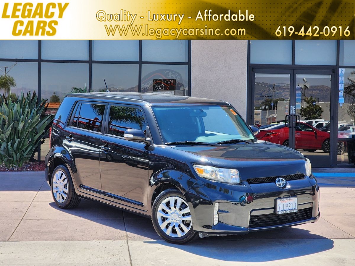 2015 Scion xB 