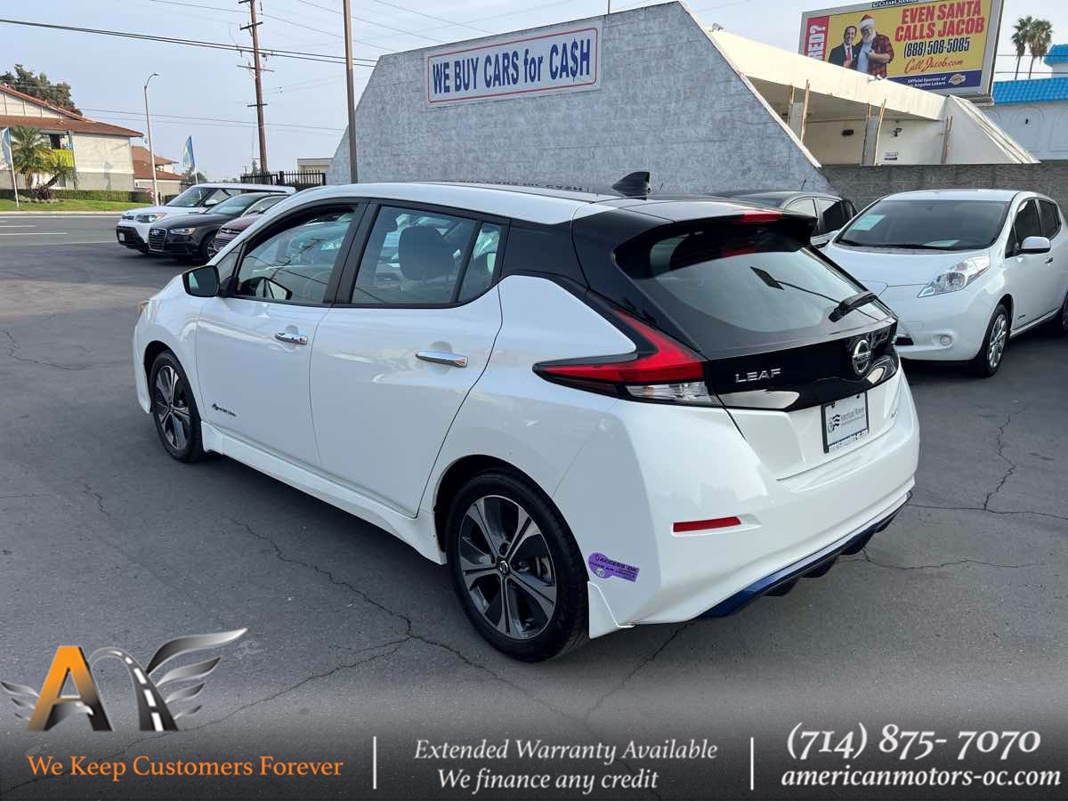 2019 Nissan LEAF SV