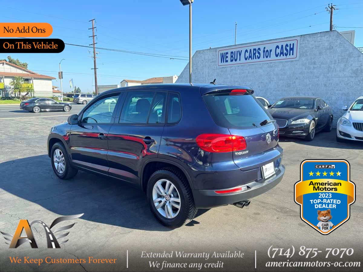 2012 Volkswagen Tiguan S w/Sunroof