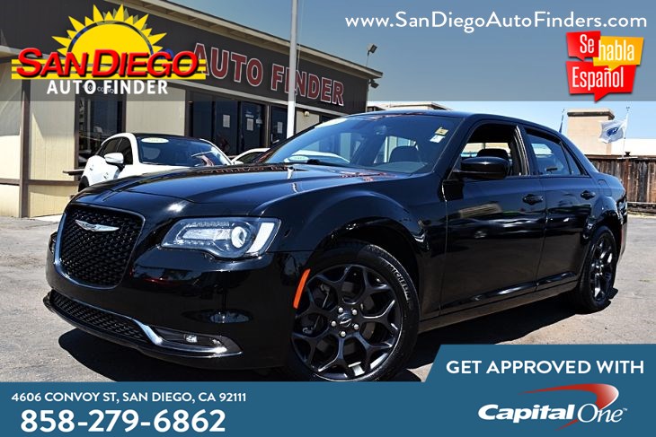 Chrysler 300 deals s awd 2019