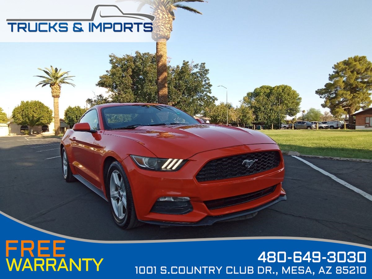 2015 Ford Mustang V6 ONLY 88K miles! Backup Camera! Great FIRST Car!