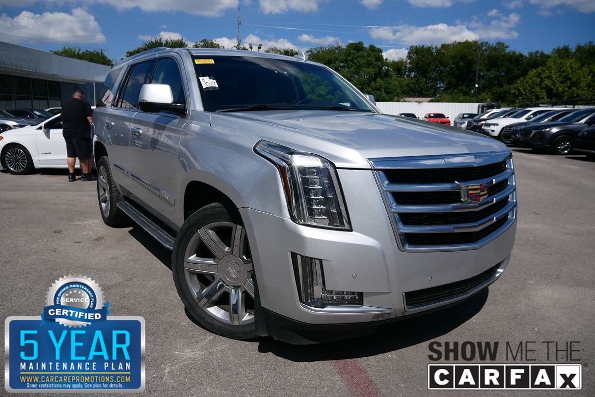 2016 Cadillac Escalade Luxury Collection