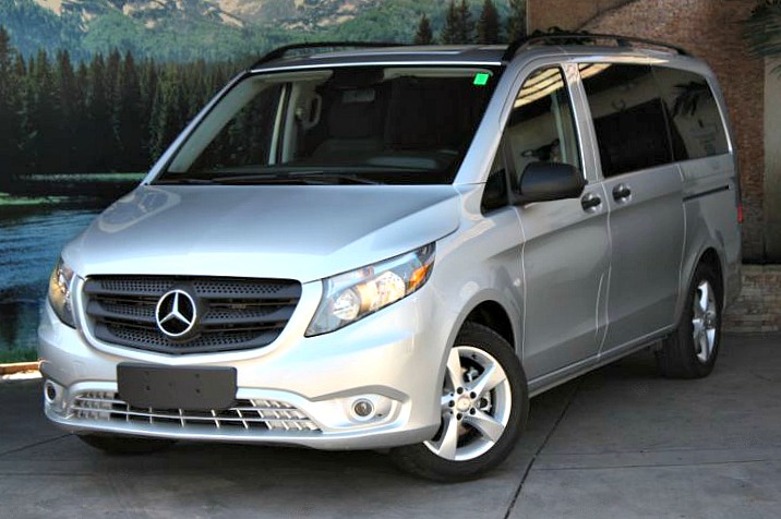 2016 metris passenger van