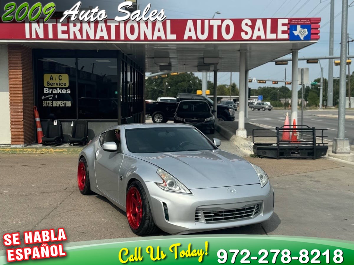 2015 Nissan 370Z Sport