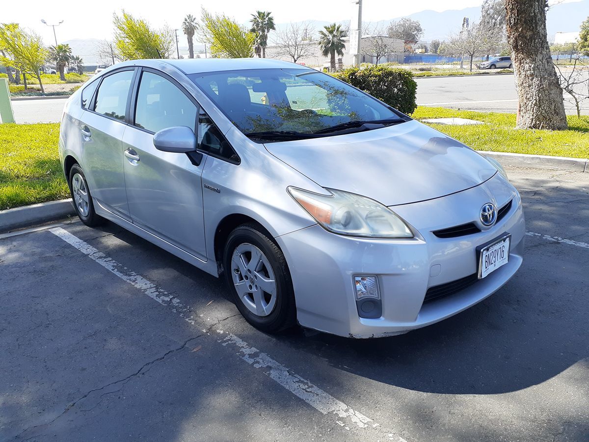 2010 Toyota Prius II