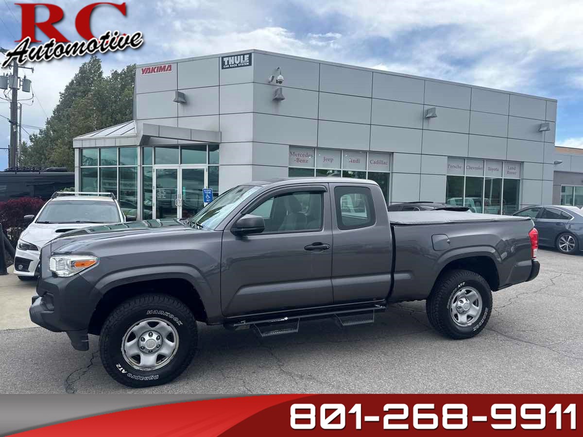 2017 Toyota Tacoma SR