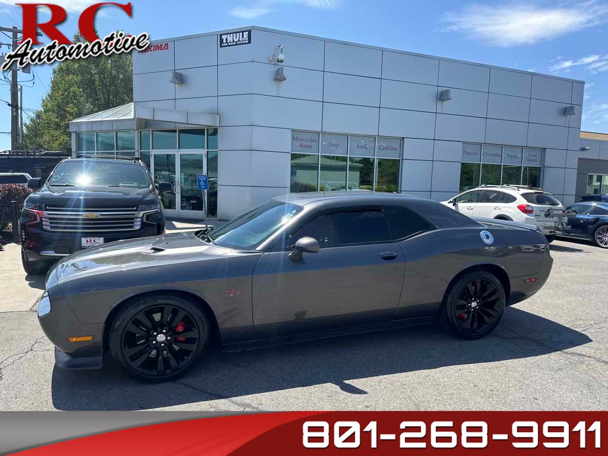 2014 Dodge Challenger SRT8