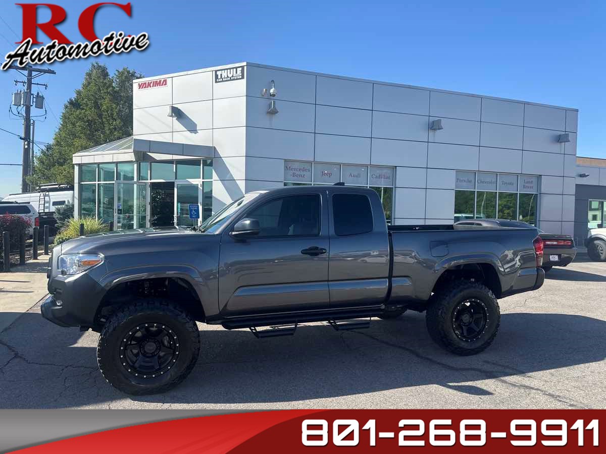 2022 Toyota Tacoma 4WD SR