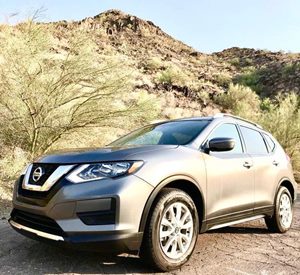 View 2017 Nissan Rogue 