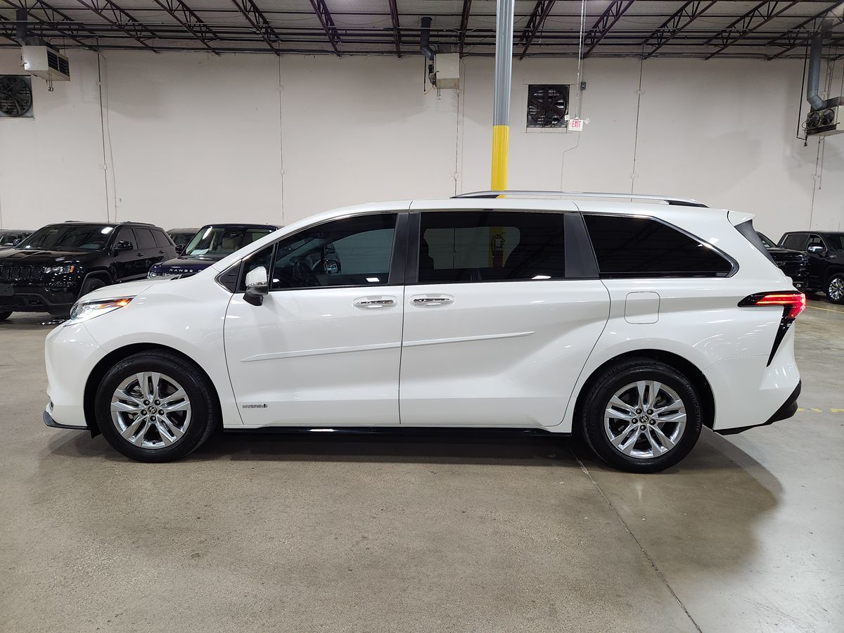 Sold 2021 Toyota Sienna Limited in Dallas