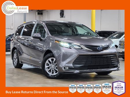 2021 Toyota Sienna XLE