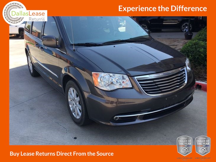 2018 Chrysler Town Country Touring Dallas Lease Returns