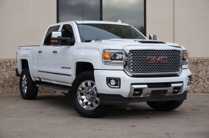 Sold 2017 Gmc Sierra 2500hd Denali In Dallas