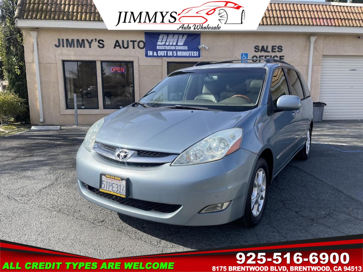 2006 Toyota Sienna XLE