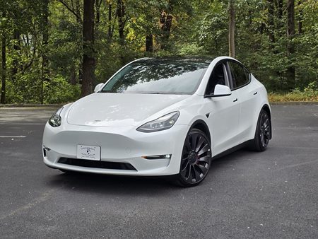 2023 Tesla Model Y Performance