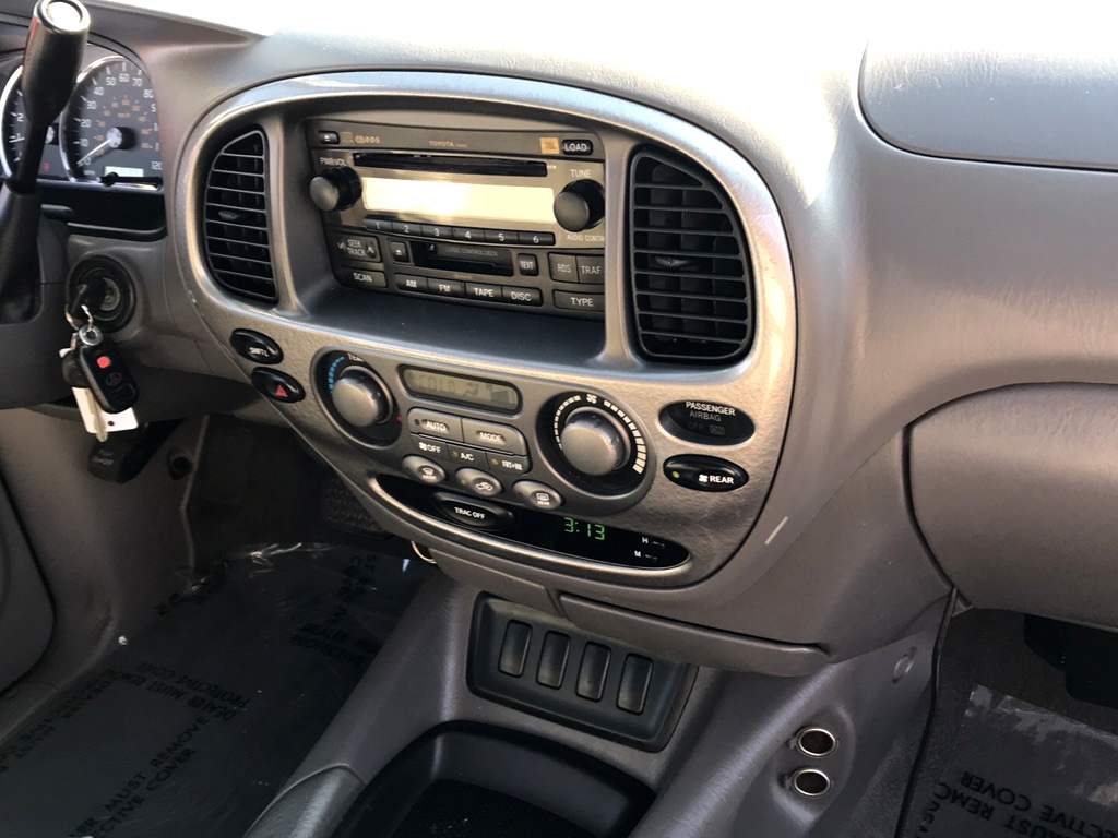 Sold 2006 Toyota Sequoia Limited W/ MOONROOF/ DVD/ 3RD ROW in El Cajon