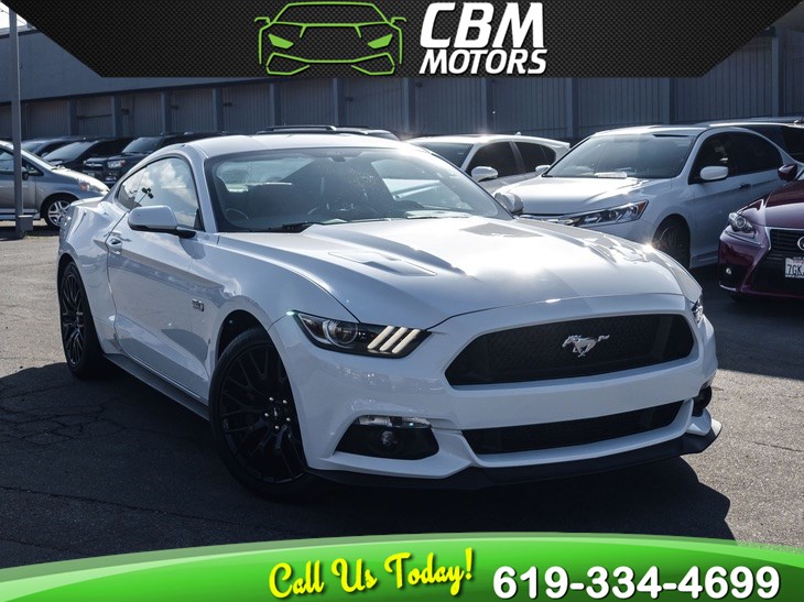 2016 Ford Mustang GT Premium 5.0L 6-SPEED MANUAL W/ SUPER LOW MILES