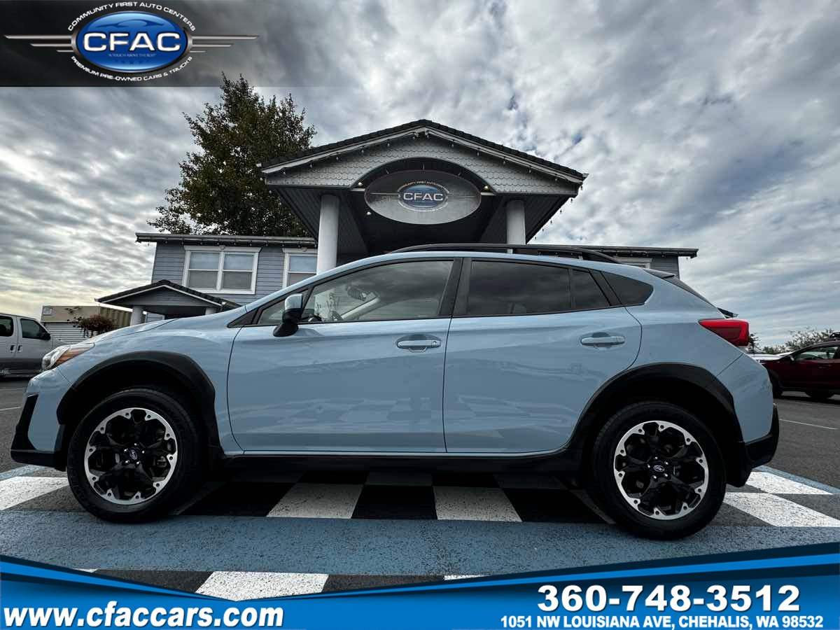 2022 Subaru Crosstrek Premium AWD SUV (28/33 MPG)