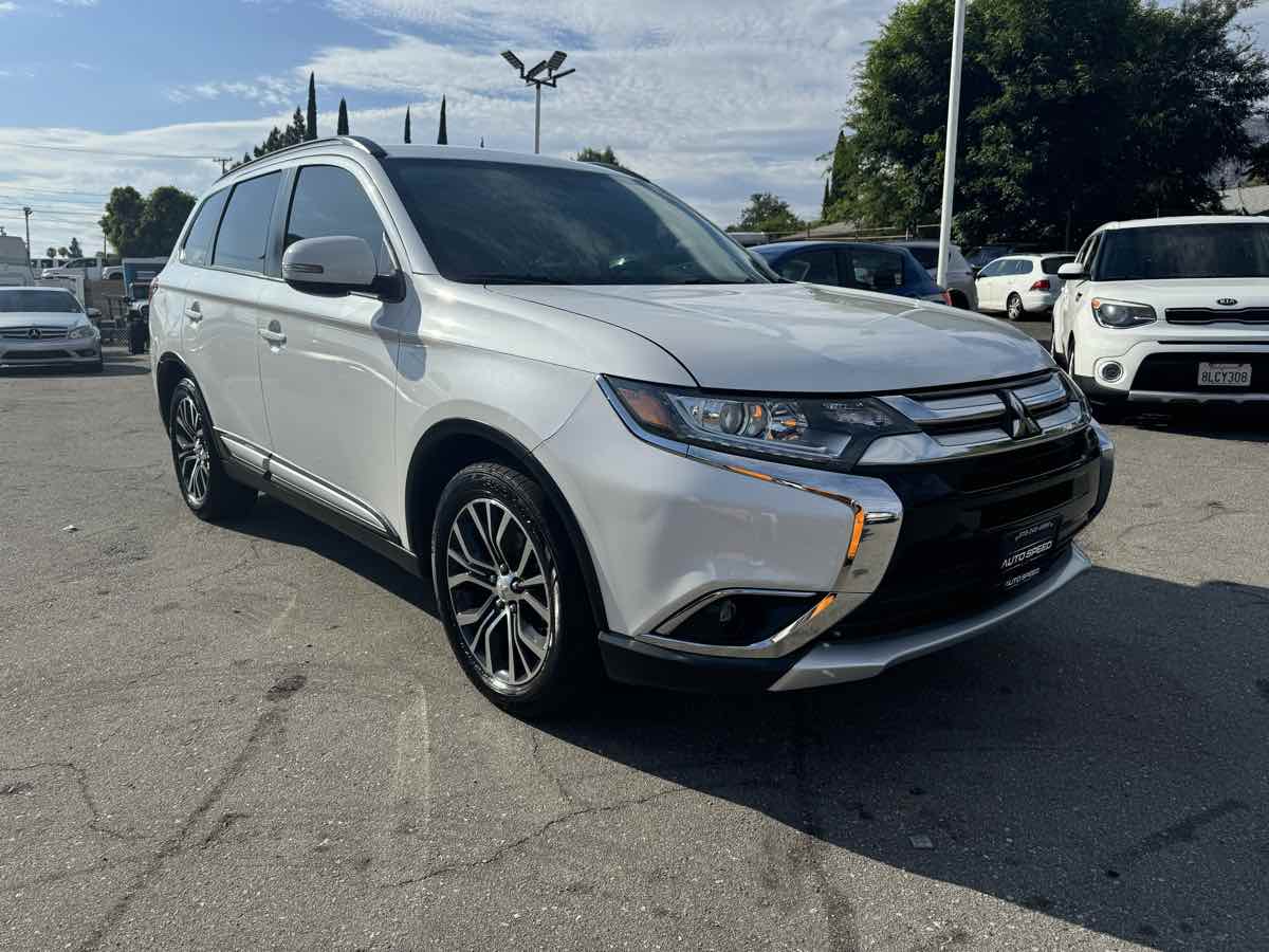 2016 Mitsubishi Outlander SEL