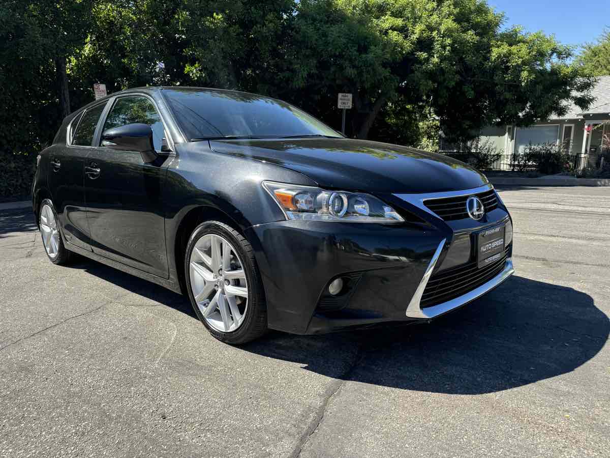 2017 Lexus CT 200h 