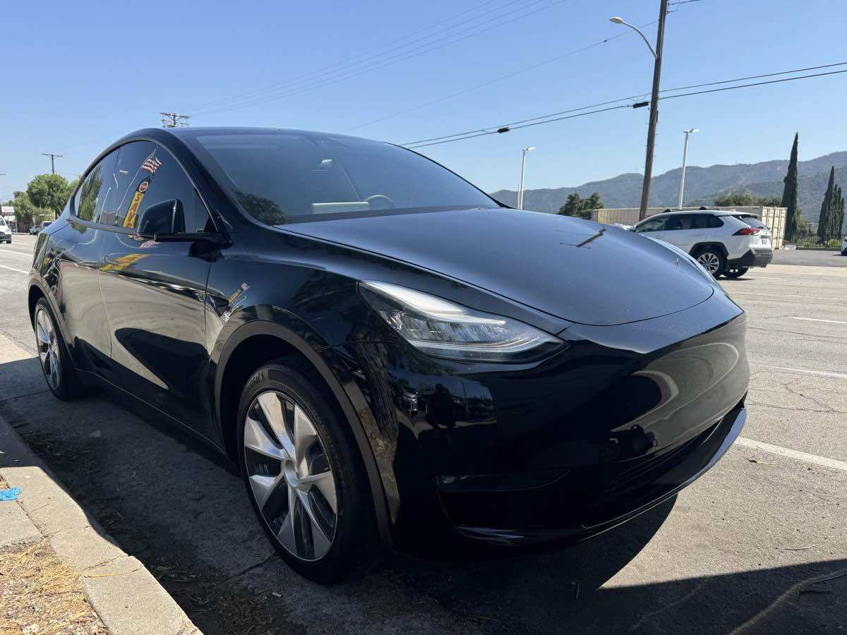 2021 Tesla Model Y Standard Range