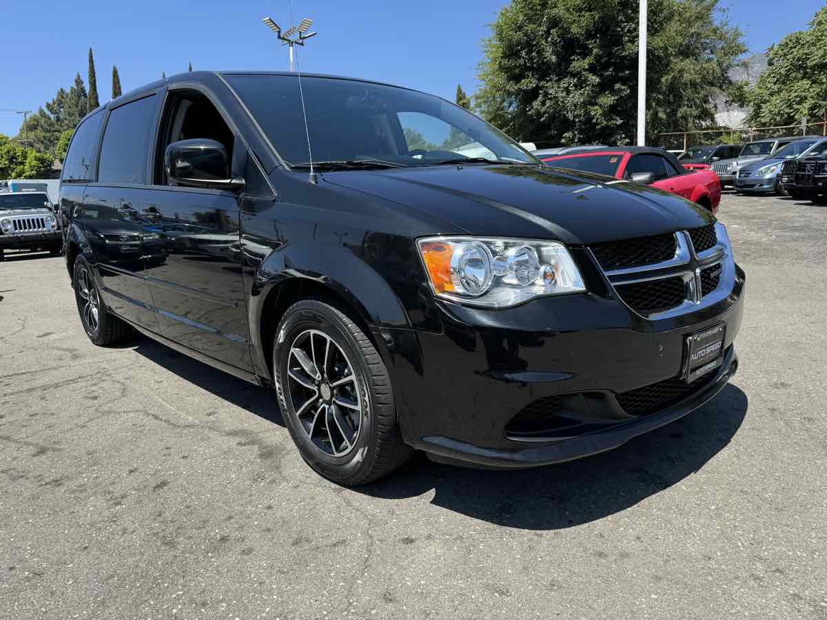 2017 Dodge Grand Caravan SE Plus