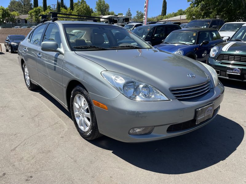 Sold 2004 Lexus ES 330 in La Crescenta