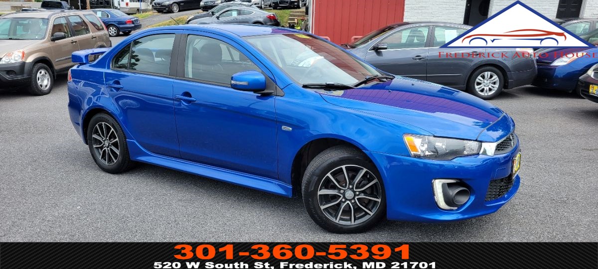 2017 Mitsubishi Lancer ES