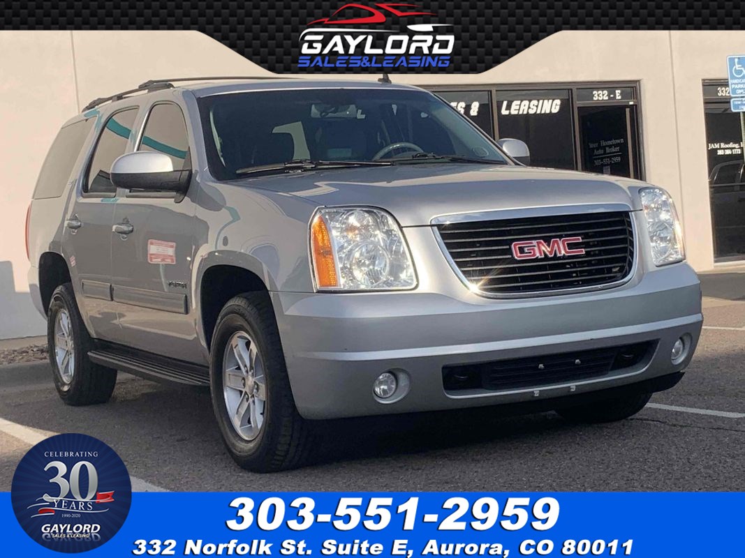 2013 GMC Yukon SLT 4X4 5.3L V8 Third Row Seating