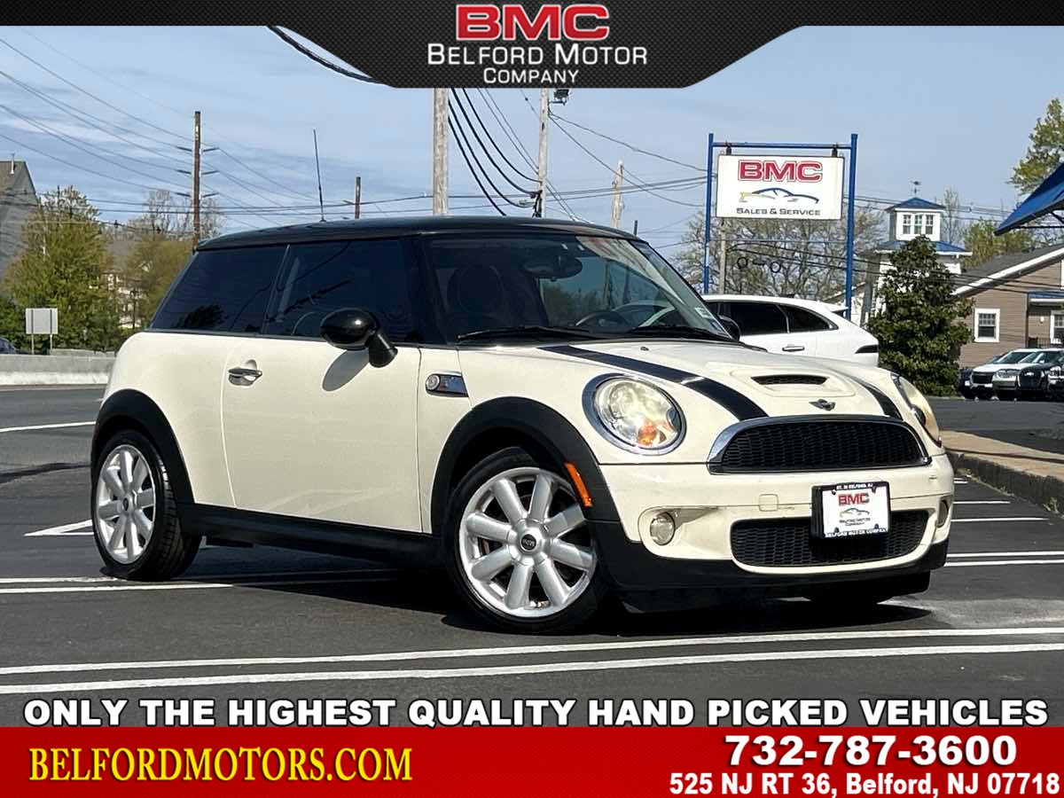 Sold 2009 MINI Cooper Hardtop S