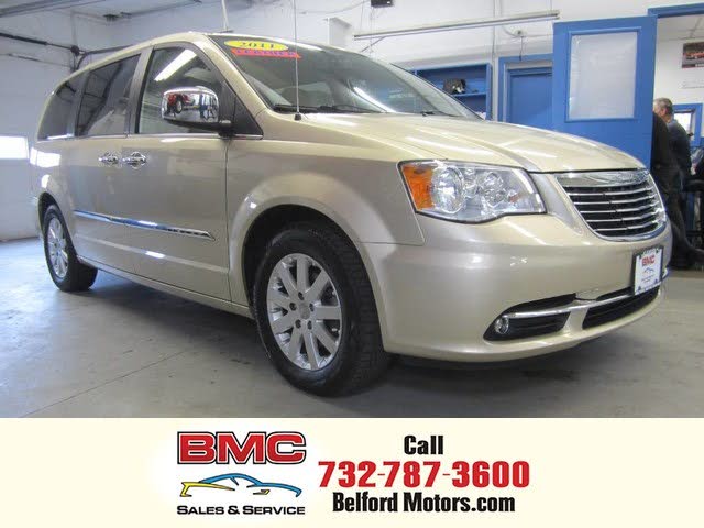 Sold 2011 Chrysler Town Country Touring L In Belford