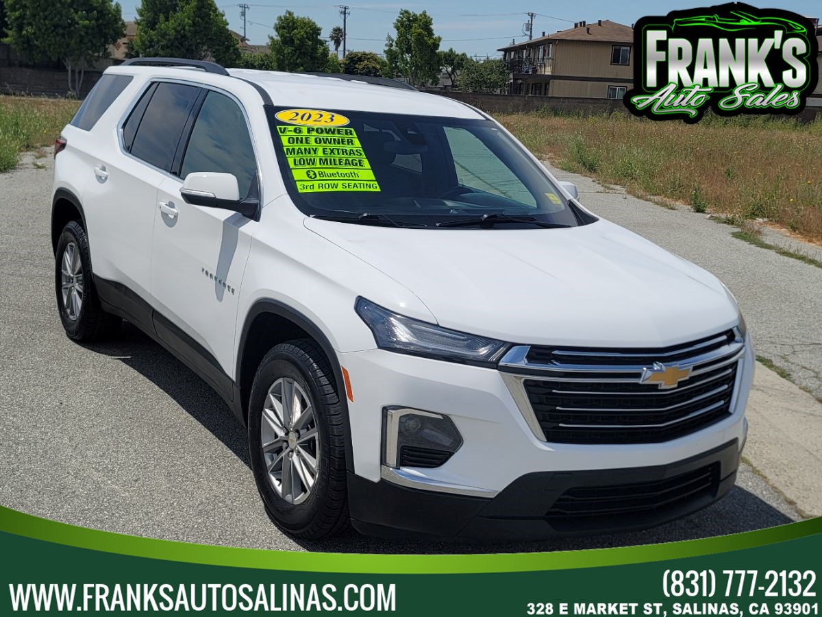 2023 Chevrolet Traverse LT Cloth