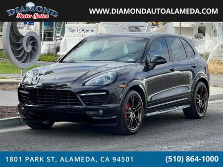 2014 Porsche Cayenne GTS