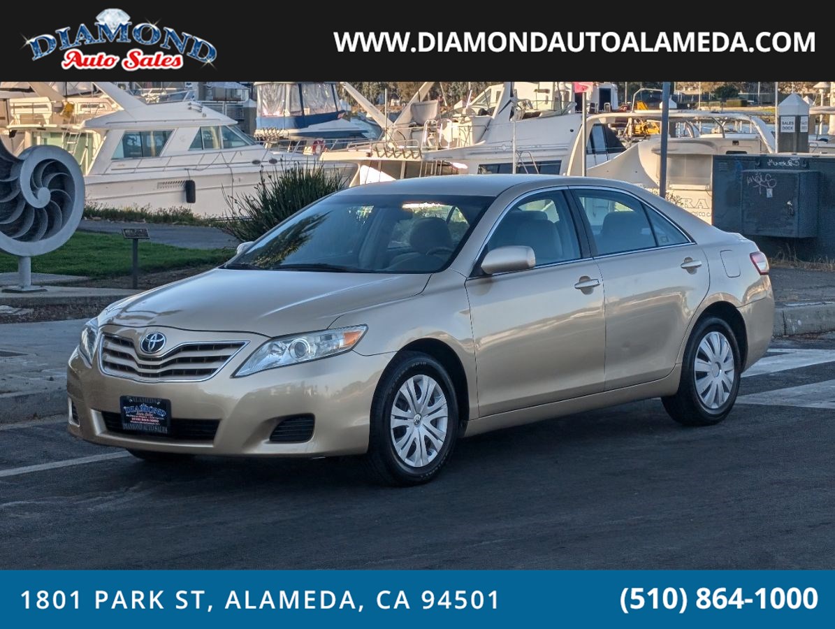 2011 Toyota Camry LE