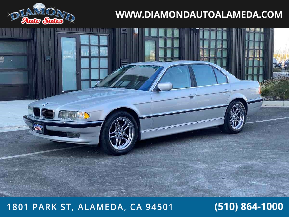 2001 BMW 7 Series 740iA