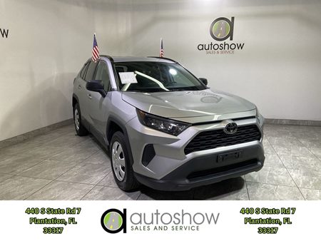 2020 Toyota RAV4 LE