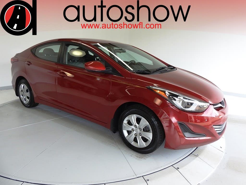 Hyundai Elantra: Using the transmitter (if equipped) Hyundai Elantra: Using the transmitter (if equipped)