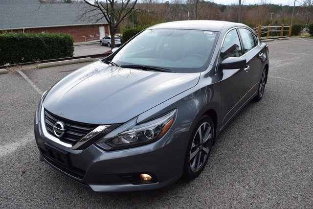 Sold 2016 Nissan Altima 2 5 Sr In Apex