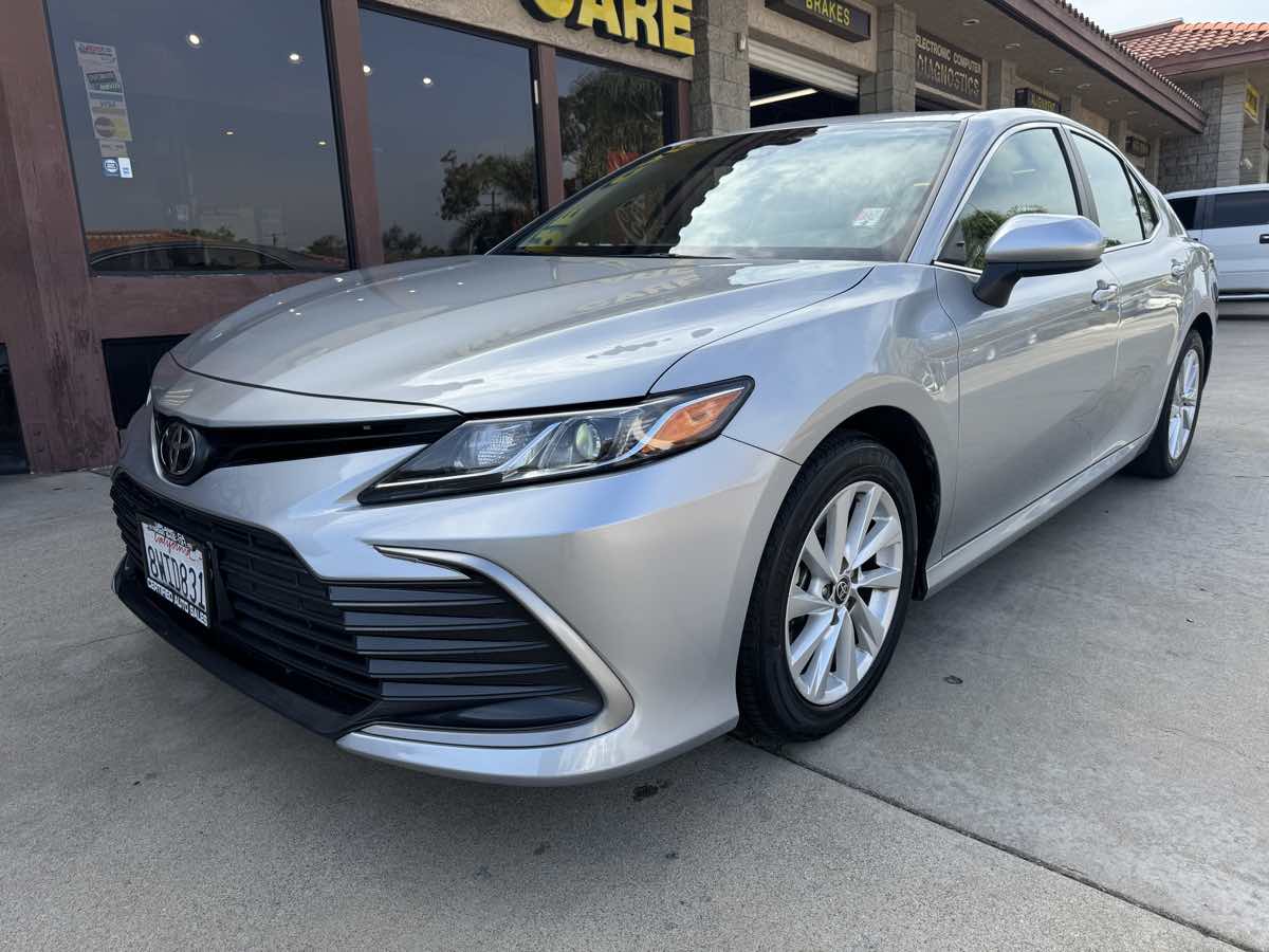 2021 Toyota Camry LE