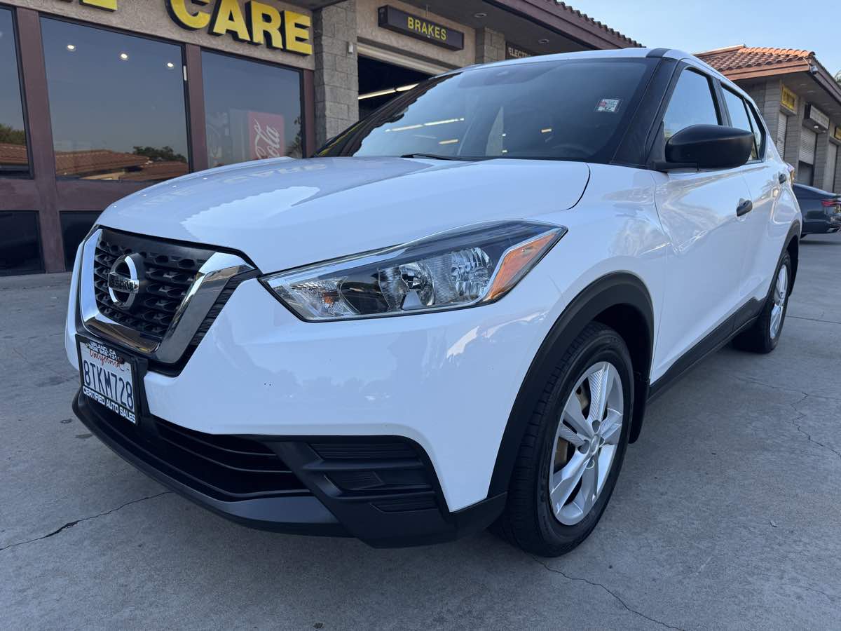 2020 Nissan Kicks S