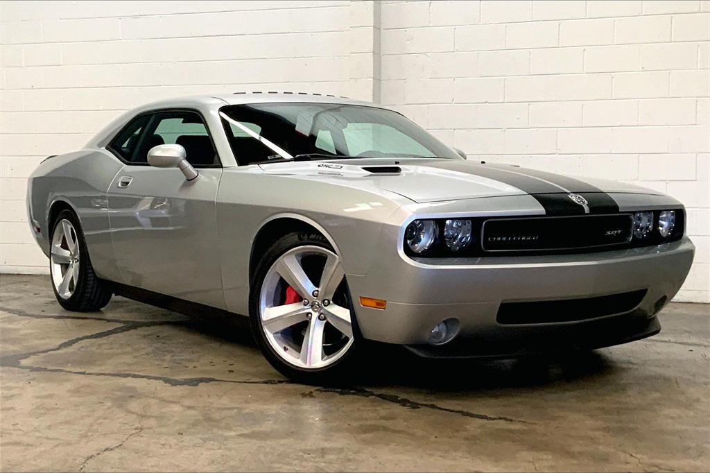 2010 Dodge Challenger SRT8