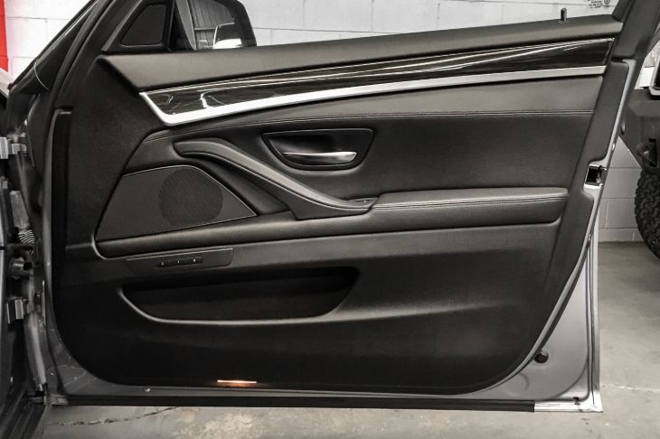 Pairing Your Garage Door With Bmw Homelink Youtube