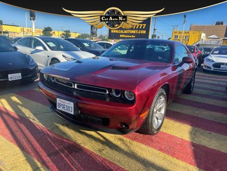 2019 Dodge Challenger SXT