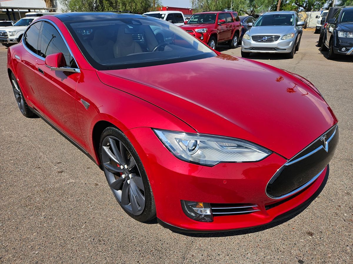 2015 Tesla Model S P90D